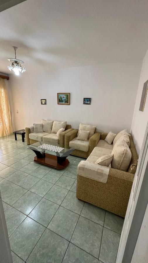 Comfort 2 Apartment ساراندا المظهر الخارجي الصورة